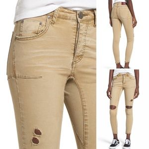 One✖️Teaspoon FreeBird II Distressed Crop Denim